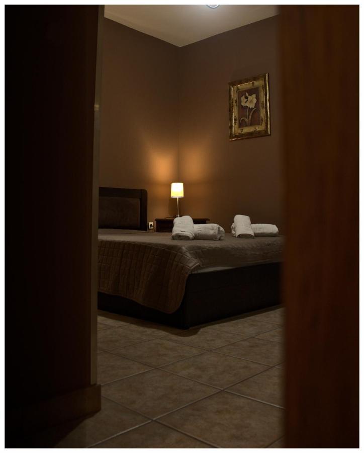 Dione Apartment *