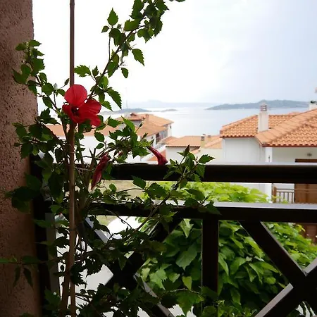 Dione Apartments Ouranoupoli Exterior photo